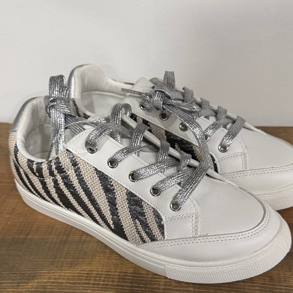 Cato White Sneakers with Silver Laces and Black Zebra Stripes